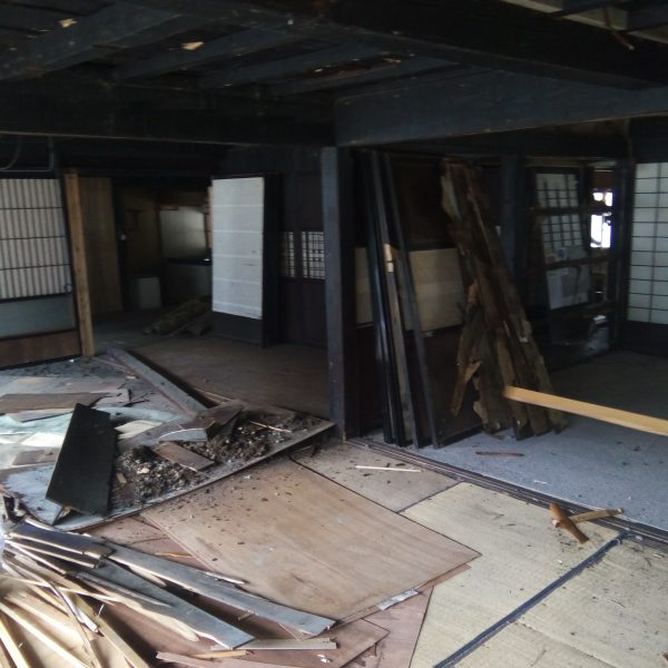 内観／居間　2017.04.20