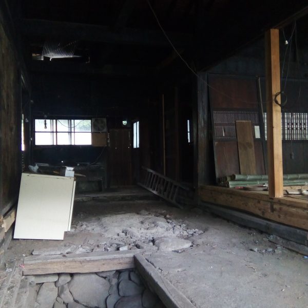 内観／土間　2017.06.13