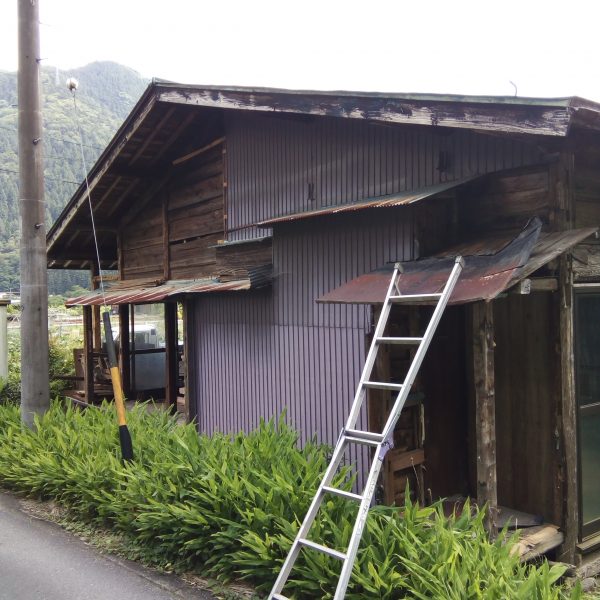 外観／右壁　2017.07.04