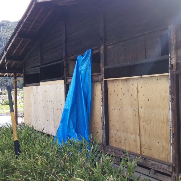 外観／右壁　2017.09.13