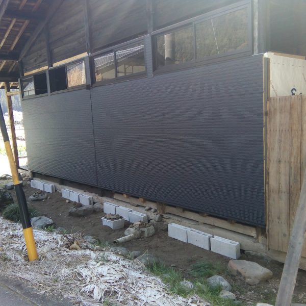 外観／右壁　2018.03.31