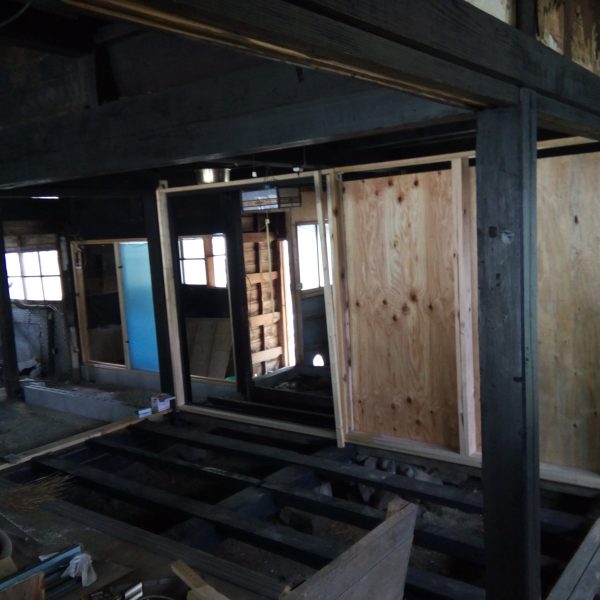 内観／居間　2018.04.26