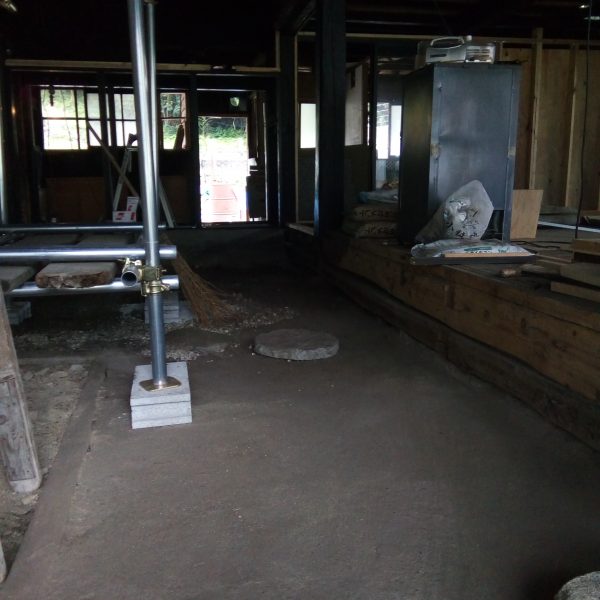 内観／土間　2018.06.23